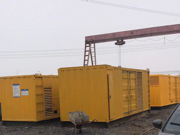 肥乡100kw柴油发电机组每小时油耗？