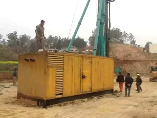 肥乡如何判断水冷式机油散热器密封件是否需要更换？